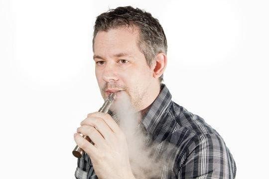 IBVape practical guide to singapore e cigarette law and IBVape compliance tips for vapers