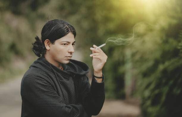 Eldobható e-Cigi market surge in Europe and how e cigarette manufacturers uk are adapting