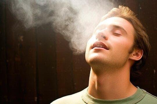 papieros elektroniczny reveals how first e cigarette invented sparked the modern vaping revolution