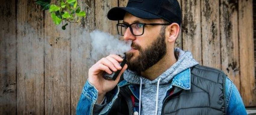 Ultimate Guide to Poker Trực Tuyến Uy Tín Nhất and electronic cigarette where to buy advice for safe gaming and vaping