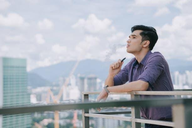 e-papierosy buying guide and honest review of the logic compact electronic cigarette for flavor and portability