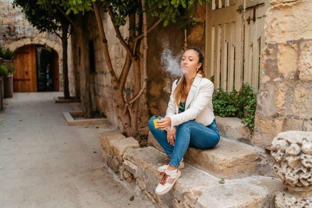Ultimate e-cigarette buyer guide can you buy electronic cigarettes on amazon answered with tips for safe purchase