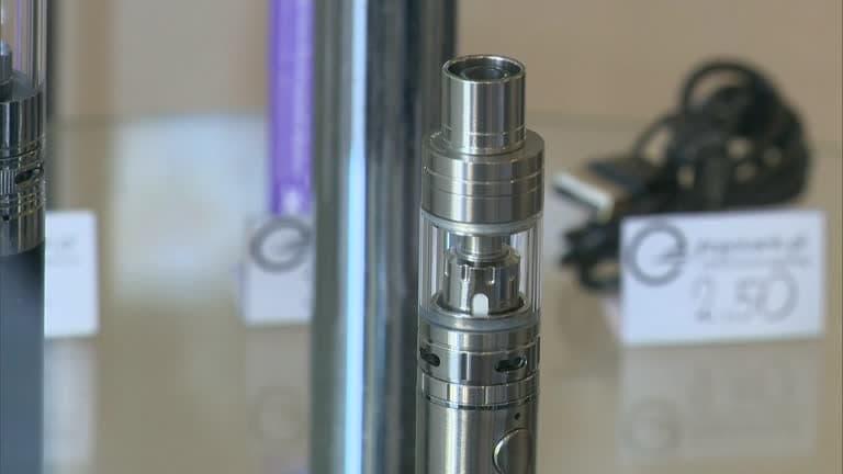 IBvape e-cigarette real world review and will e cigarettes help you quit smoking answered by users