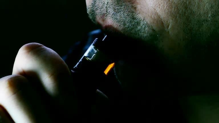 Elektrische Zigarette buying guide and honest take on e cigarettes dangerous myths and facts