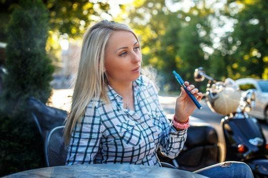 xoilac tv buying guide and hands on review plus best logic e cigarette picks for 2026 vapers