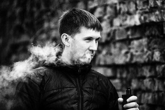 IBvape: Exploring the Short- and Long-Term Effects of E Cigarettes on the Lungs — What Vapers Need to Know
